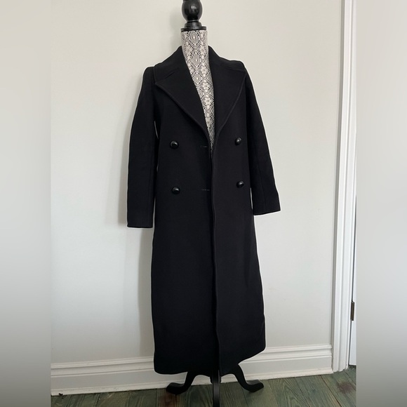 Massimo Dutti Jackets & Blazers - Massimo Dutti Black Lined Coat